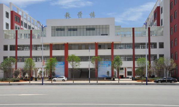 曲靖航空学校教学楼